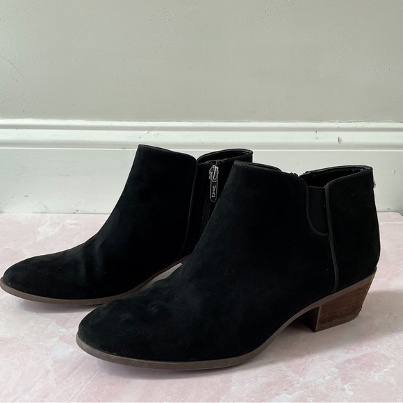 Sam Edelman • Suede Ankle Boots • 8 - Picture 2 of 8